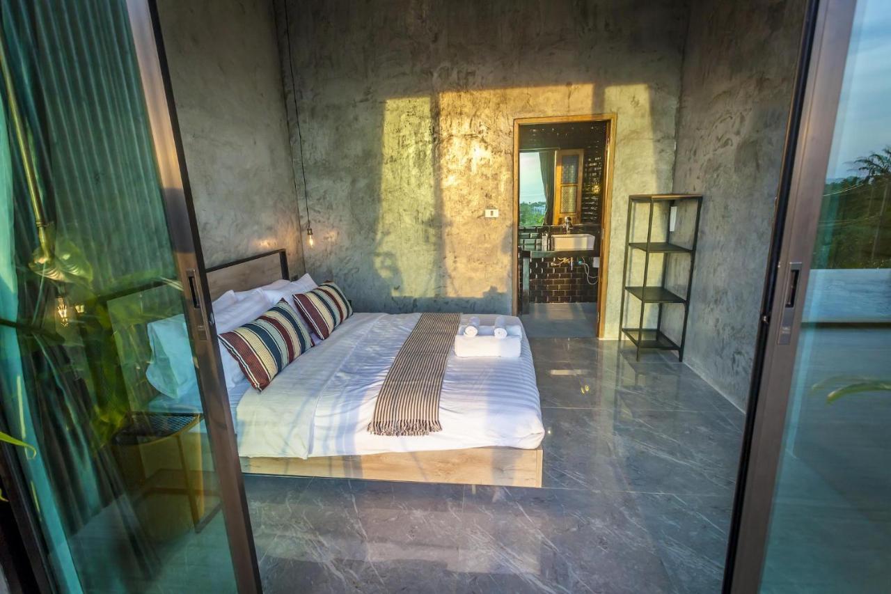 Stylish Pool Villa - 10 Mins Walk To The Beach Ko Lanta Eksteriør billede